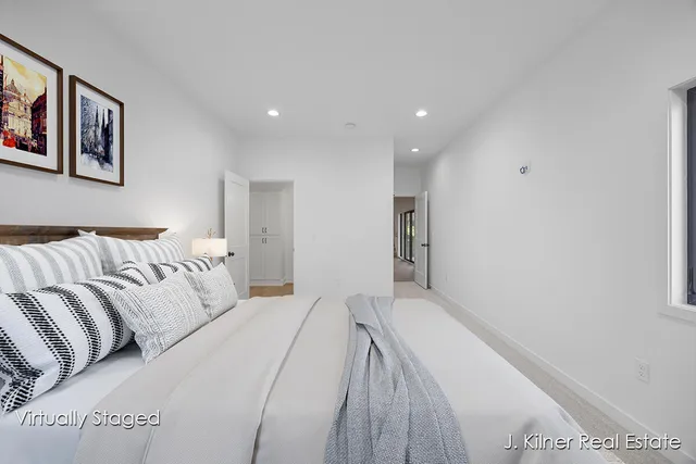 $799,900 | 9465 Wabasis Pointe Drive Northeast, Greenville, MI 48838