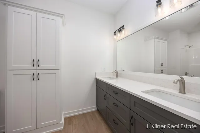 $799,900 | 9465 Wabasis Pointe Drive Northeast, Greenville, MI 48838