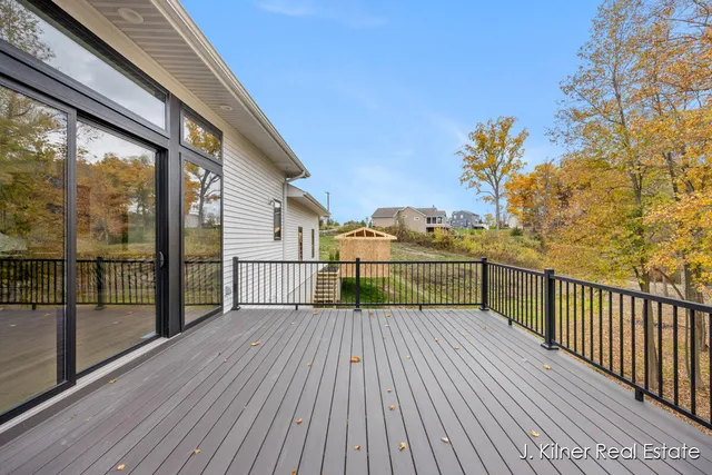 $799,900 | 9465 Wabasis Pointe Drive Northeast, Greenville, MI 48838