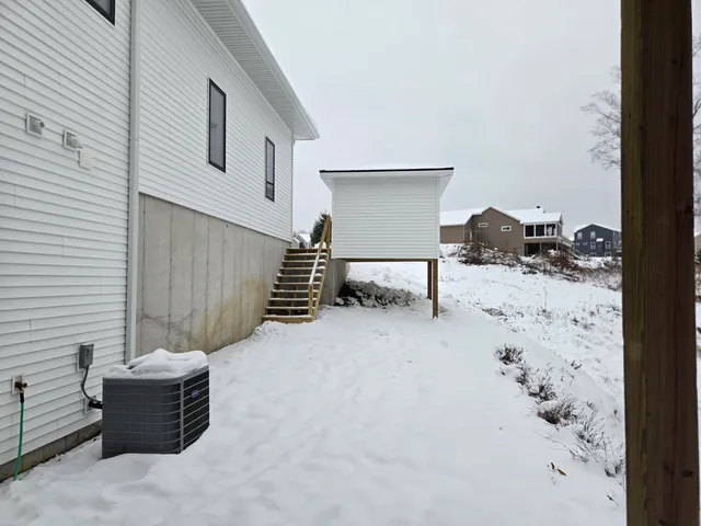 $799,900 | 9465 Wabasis Pointe Drive Northeast, Greenville, MI 48838