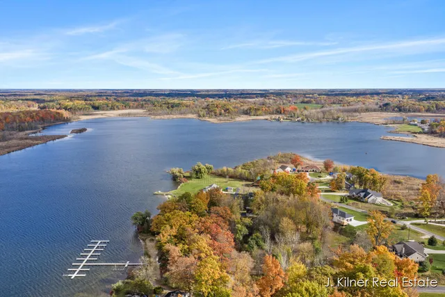 $799,900 | 9465 Wabasis Pointe Drive Northeast, Greenville, MI 48838