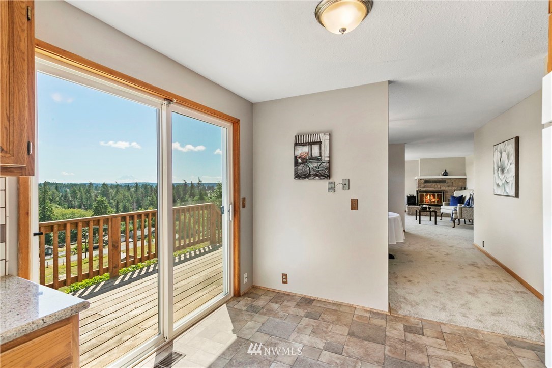 3991 East Grapeview Loop Road Grapeview, WA 98546 - Photo 10 of 31 Gallery Image 10