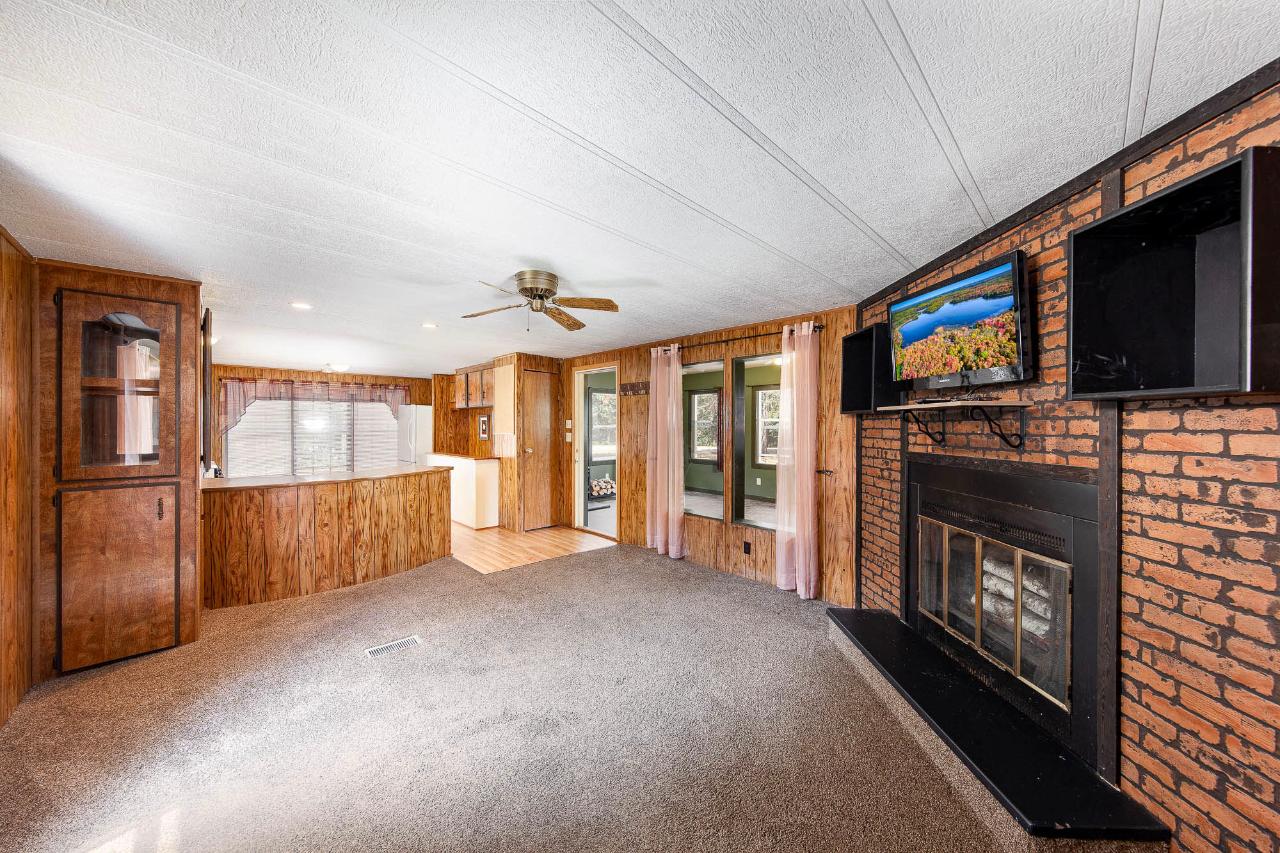 4879 Little Pine Acres Road Rhinelander, WI 54501 - Photo 12 of 36 Gallery Image 12