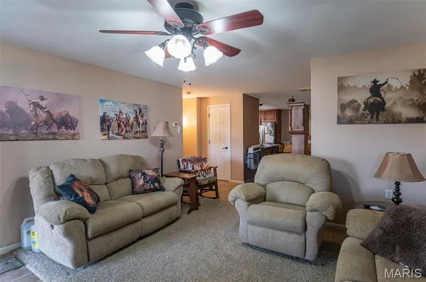 $459,500 | 24701 County Road 434, St. James, MO 65559