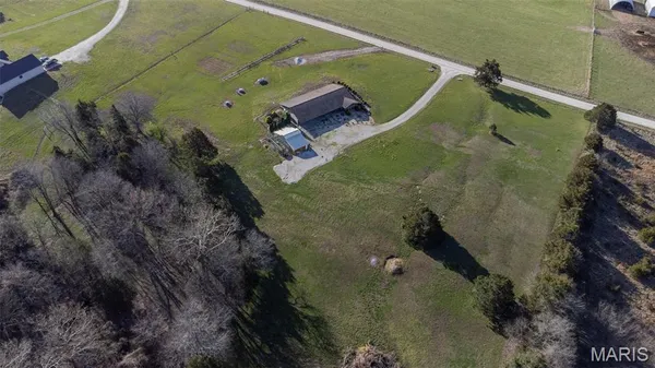 $459,500 | 24701 County Road 434, St. James, MO 65559