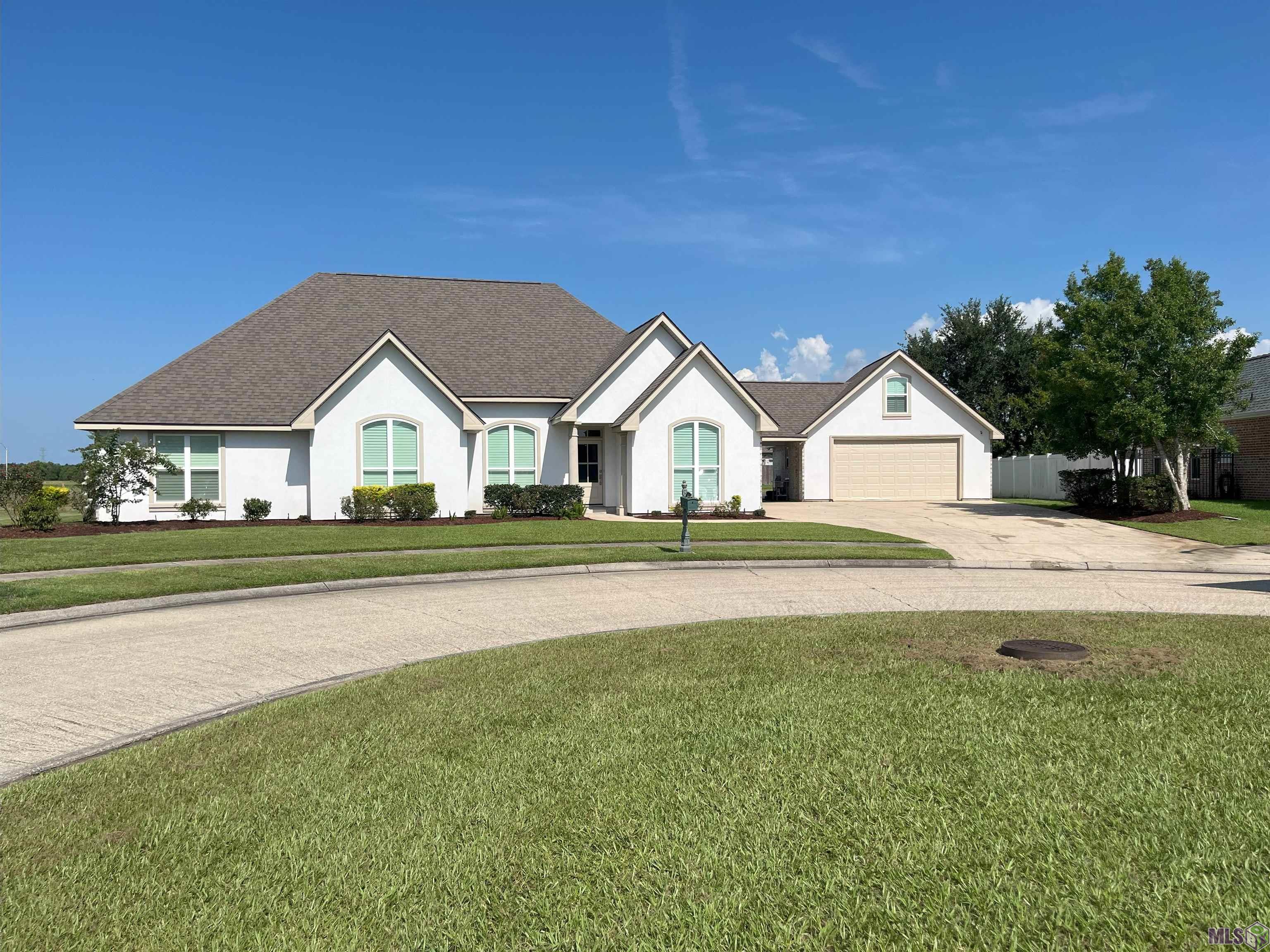 118 Lac Segnette Drive Luling, LA 70070 - Photo 2 of 33