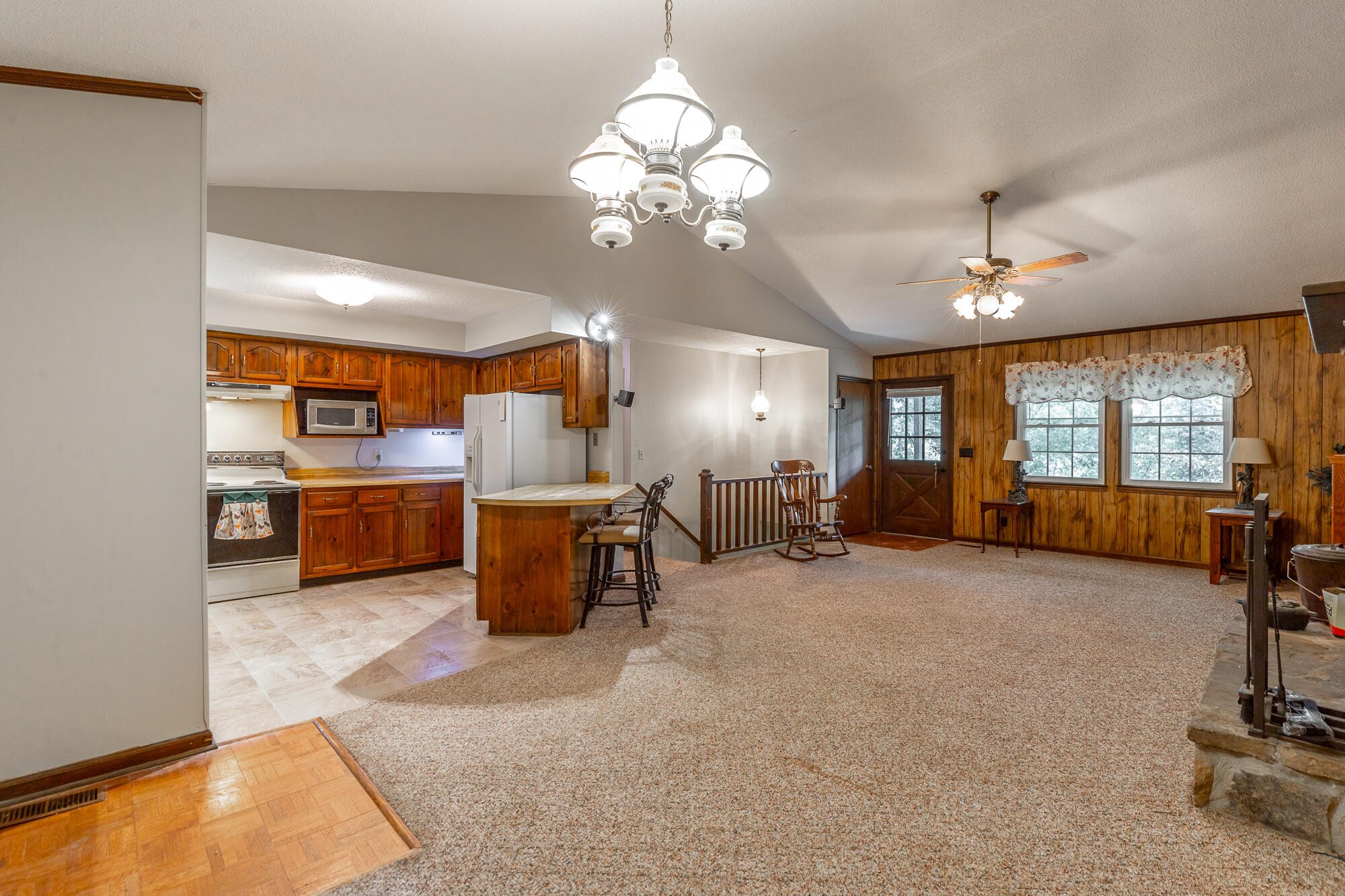 8983 Hale Road Hixson, TN 37343 - Photo 18 of 50 Dining/Kitchen/Living Room