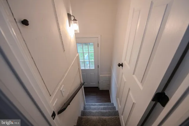 $199,900 | 1548 Weber Drive, Linwood, PA 19061