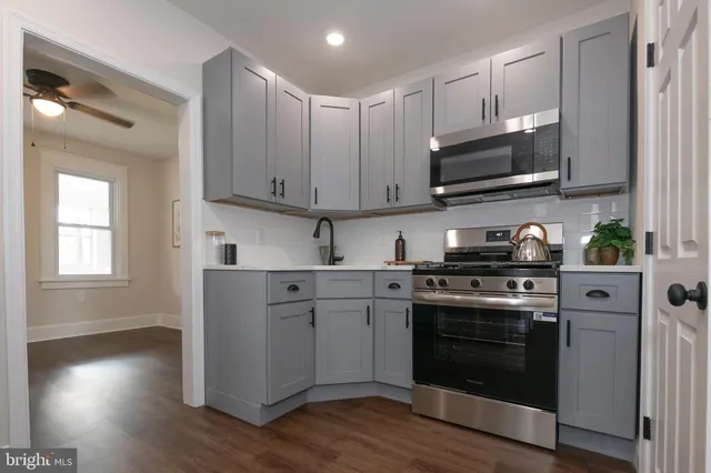 $199,900 | 1548 Weber Drive, Linwood, PA 19061