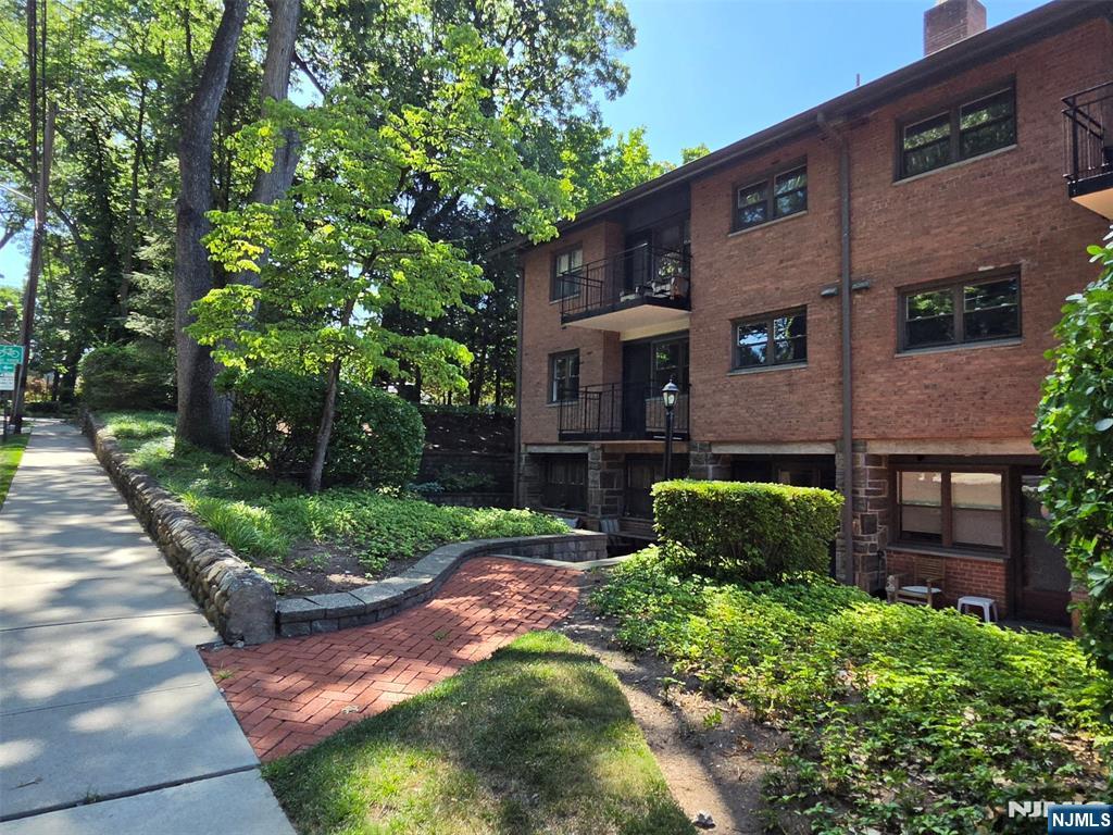 60 Madison Place, Unit A10 Ridgewood, NJ 07450 - Photo 1 of 34