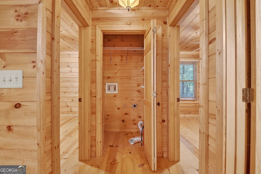 63 Posey Road Blue Ridge, GA 30513 - Photo 21 of 21 view of a bathroom with a shower