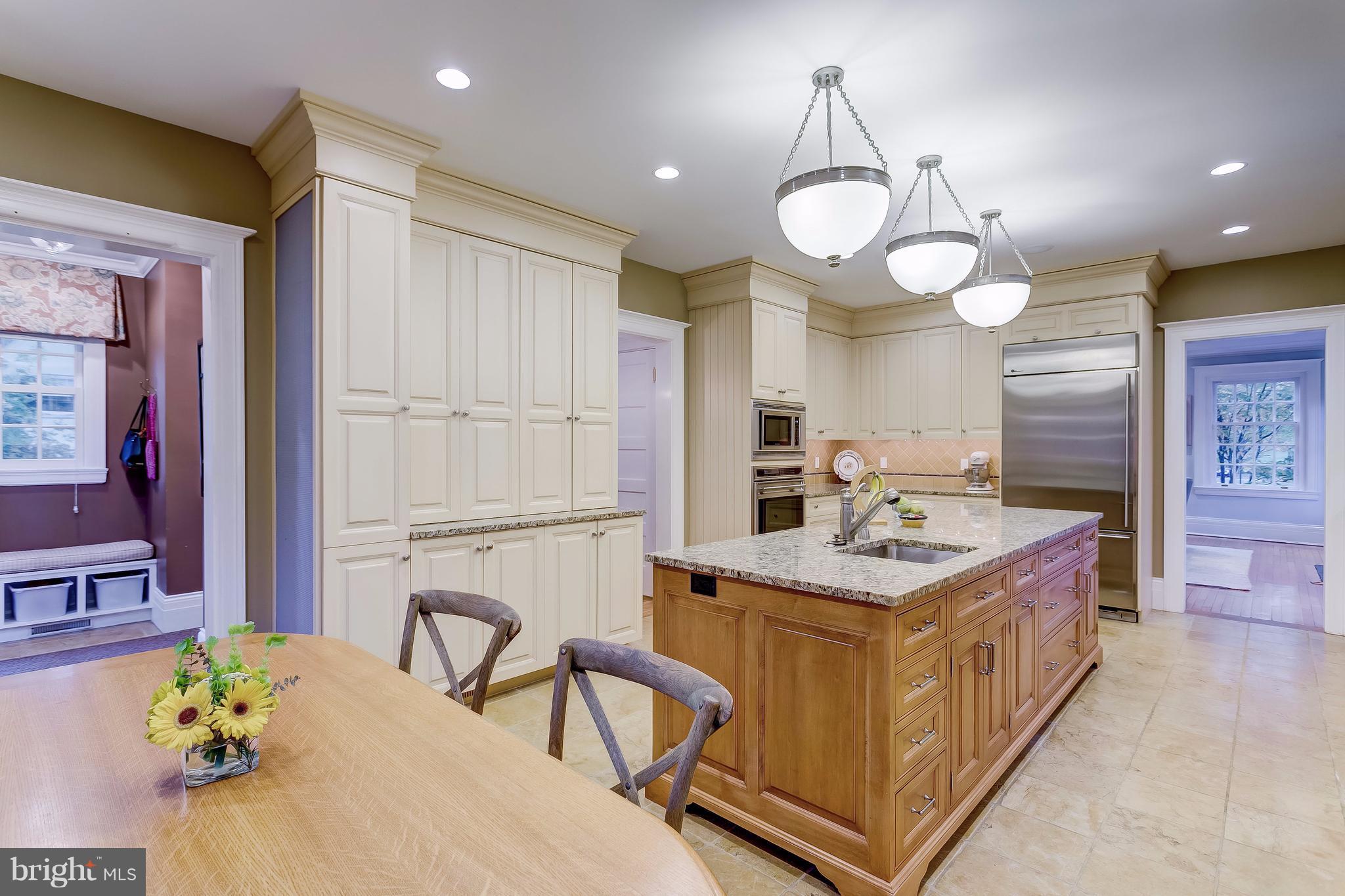 4315 Underwood Road Baltimore, MD 21218 - Photo 12 of 30 Interior (General)