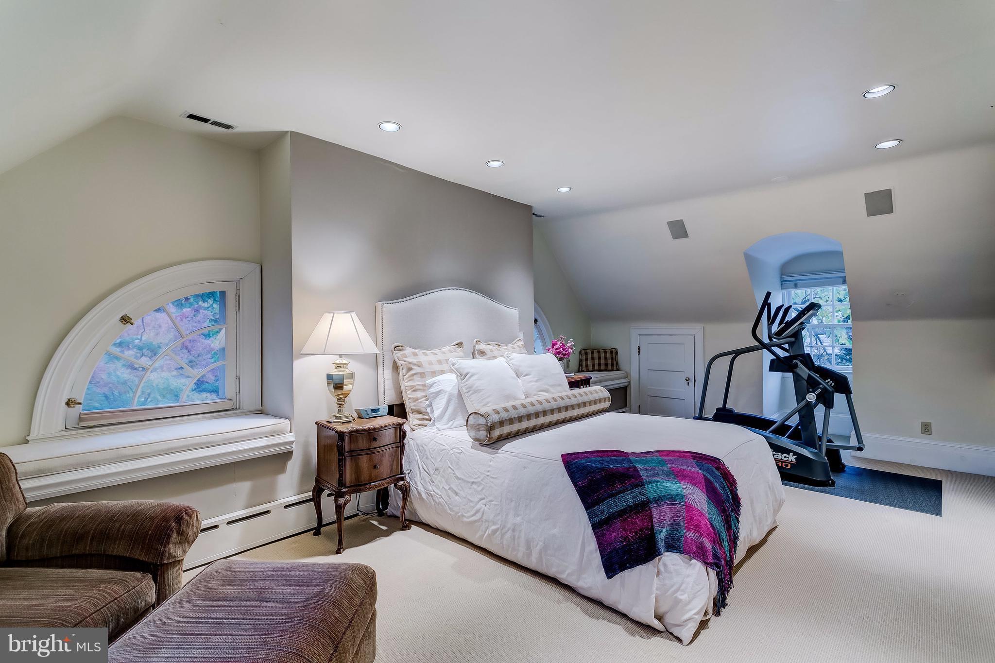 4315 Underwood Road Baltimore, MD 21218 - Photo 18 of 30 Interior (General)