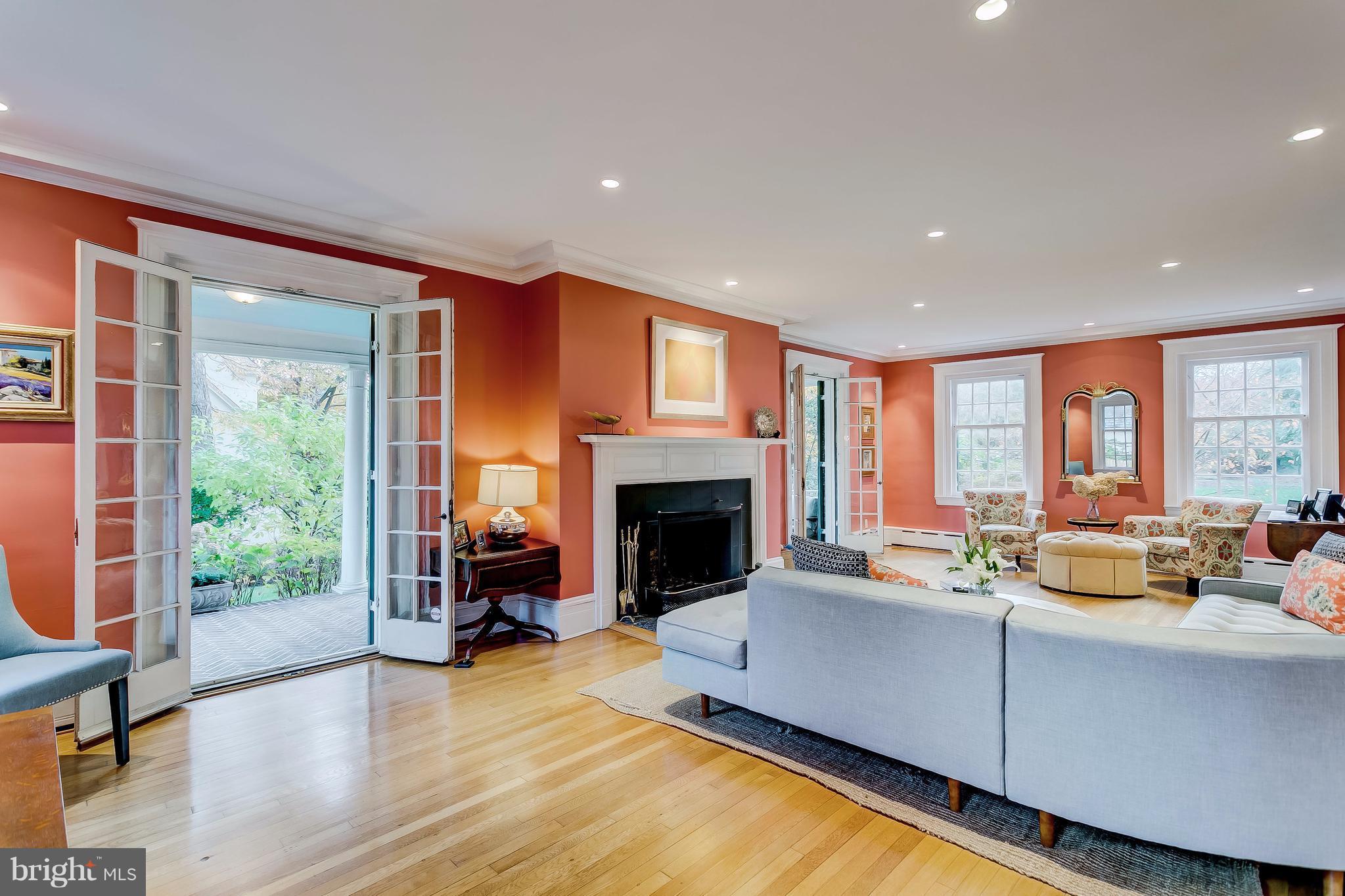 4315 Underwood Road Baltimore, MD 21218 - Photo 7 of 30 Interior (General)