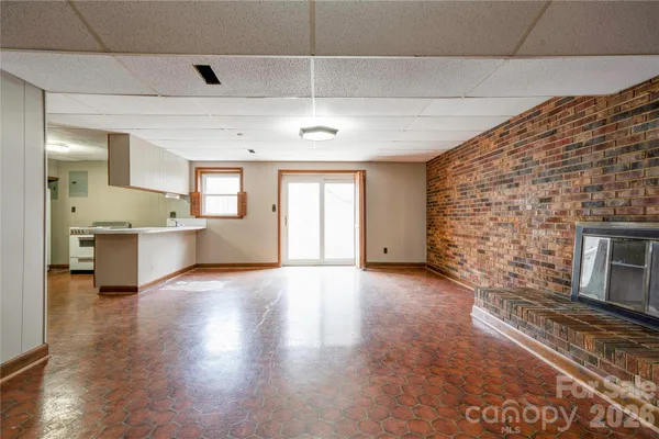 $395,000 | 845 Long Branch Road, Grover, NC 28073