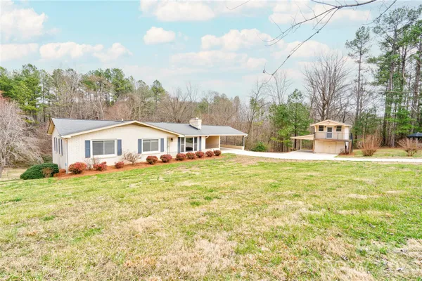 $395,000 | 845 Long Branch Road, Grover, NC 28073
