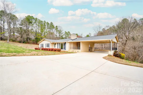 $395,000 | 845 Long Branch Road, Grover, NC 28073