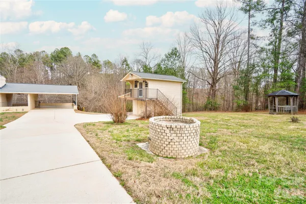 $395,000 | 845 Long Branch Road, Grover, NC 28073