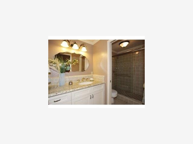 333 Middle Road Belmont, CA 94002 - Photo 7 of 9 Gallery Image 7