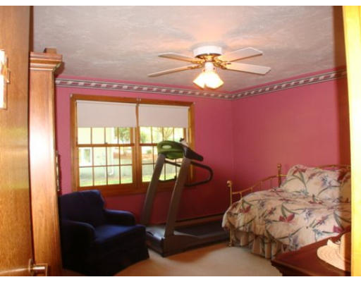 37 Countryside Road Grafton, MA 01536 - Photo 18 of 24 Gallery Image 18