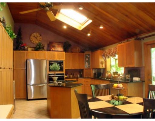 37 Countryside Road Grafton, MA 01536 - Photo 10 of 24 Gallery Image 10