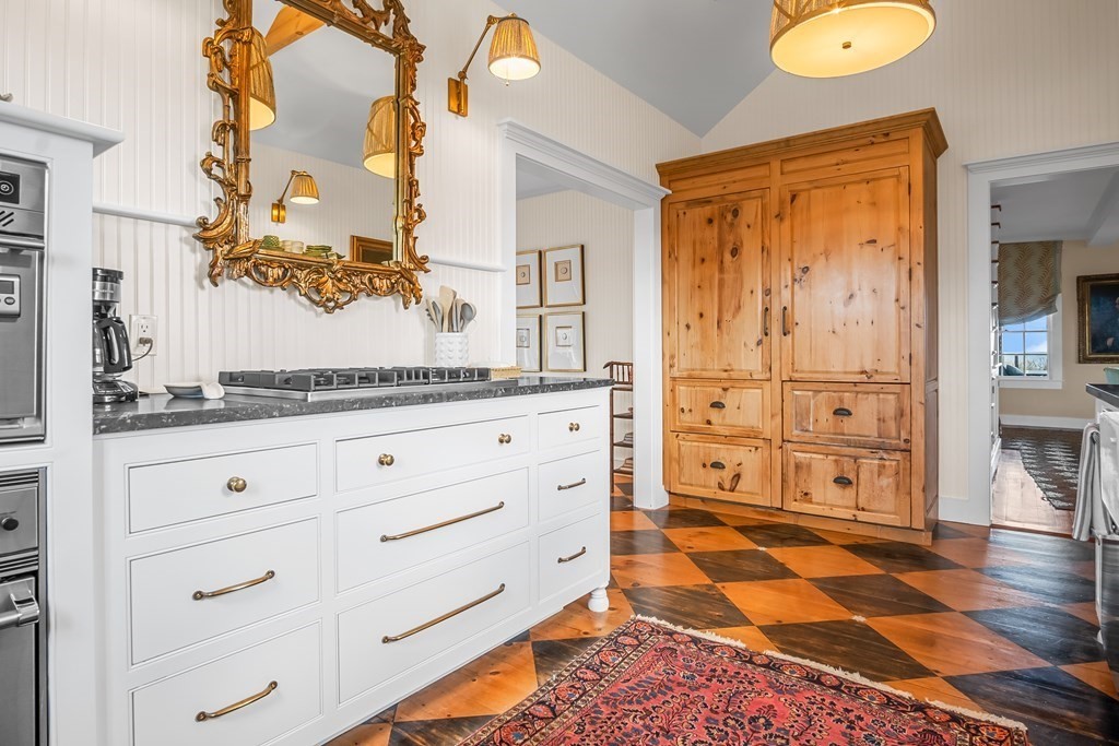 75 Baxter Road Nantucket, MA 02554 - Photo 7 of 24 Gallery Image 7