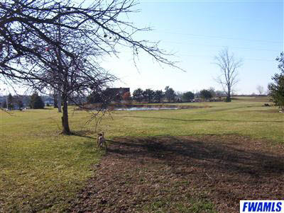 7431 Hathaway Road Churubusco, IN 46723 - Photo 3 of 5 Gallery Image 3
