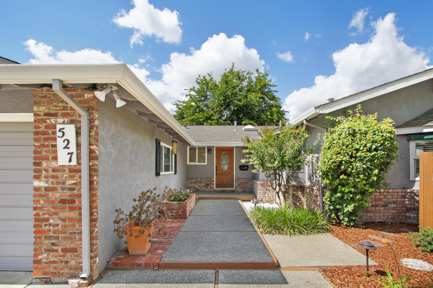 527 Rutgers Drive Davis, CA 95616 - Photo 2 of 50