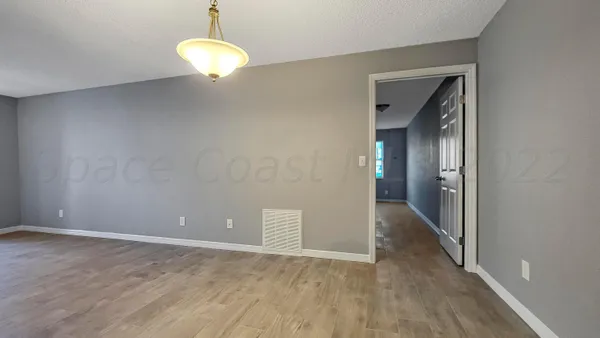 $1,800 | 318 Sun Dial Court, Cocoa, FL 32926