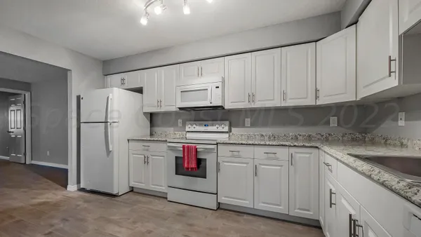 $1,800 | 318 Sun Dial Court, Cocoa, FL 32926