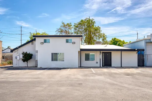 $850,000 | 1432 Page Court, Modesto, CA 95354