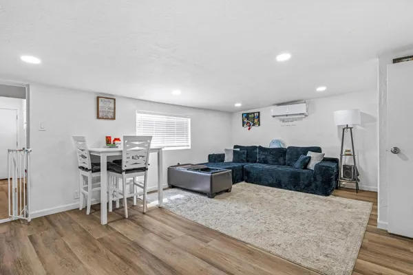 $850,000 | 1432 Page Court, Modesto, CA 95354