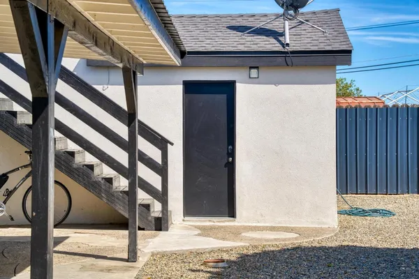 $850,000 | 1432 Page Court, Modesto, CA 95354