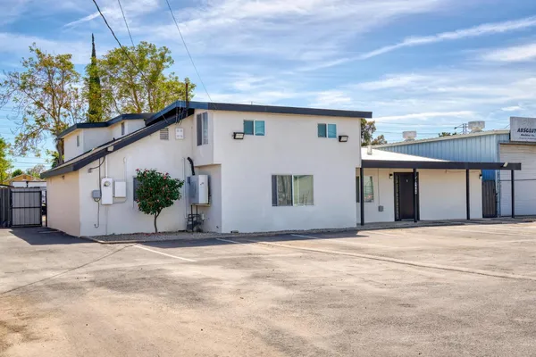 $850,000 | 1432 Page Court, Modesto, CA 95354