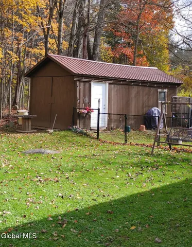 $255,000 | 1016 County Highway 138, Broadalbin, NY 12025