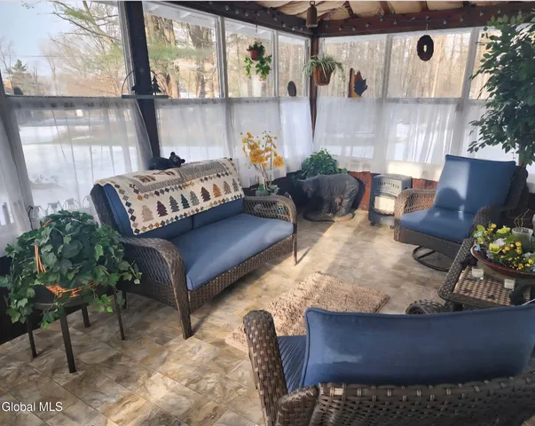 $255,000 | 1016 County Highway 138, Broadalbin, NY 12025