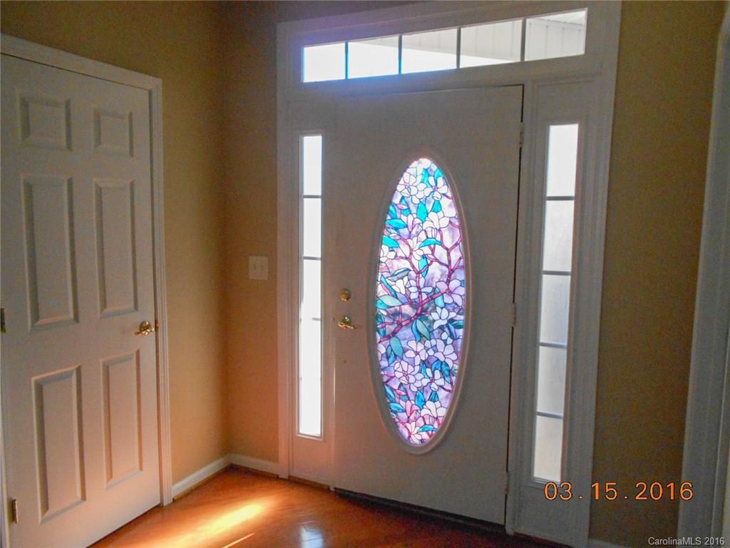 294 Garnet Court, Unit 520 Fort Mill, SC 29708 - Photo 3 of 13 a view of entryway