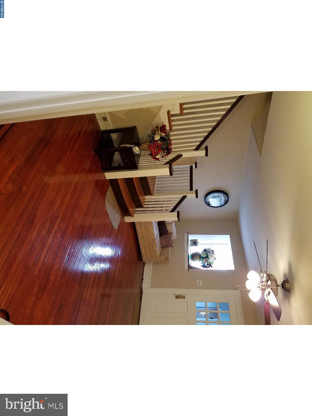 922 Marlyn Road Philadelphia, PA 19151 - Photo 6 of 24 Living Room
