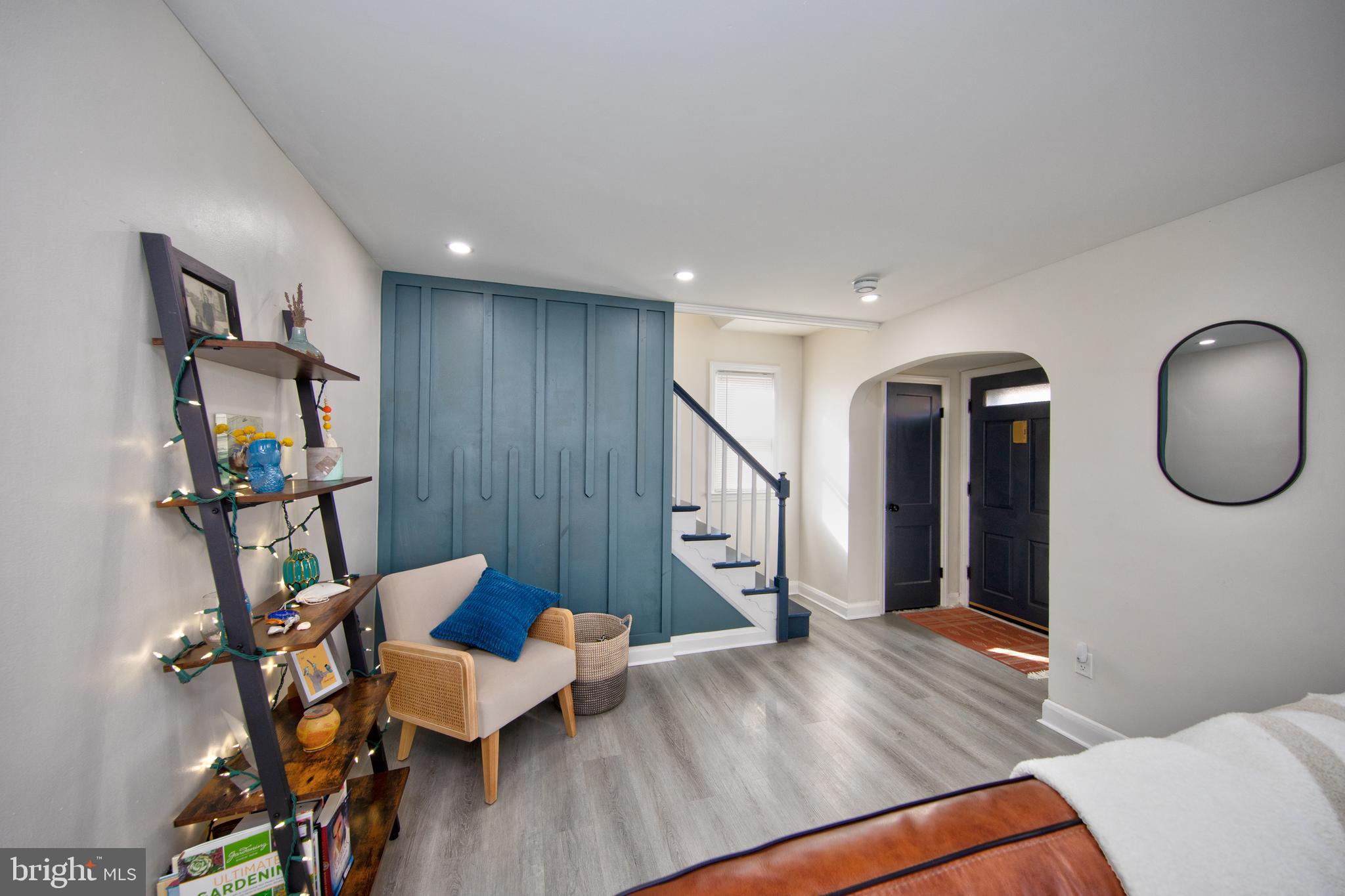 109 Elinor Avenue Nottingham, MD 21236 - Photo 6 of 33 a view of a livingroom with furniture and wooden floor