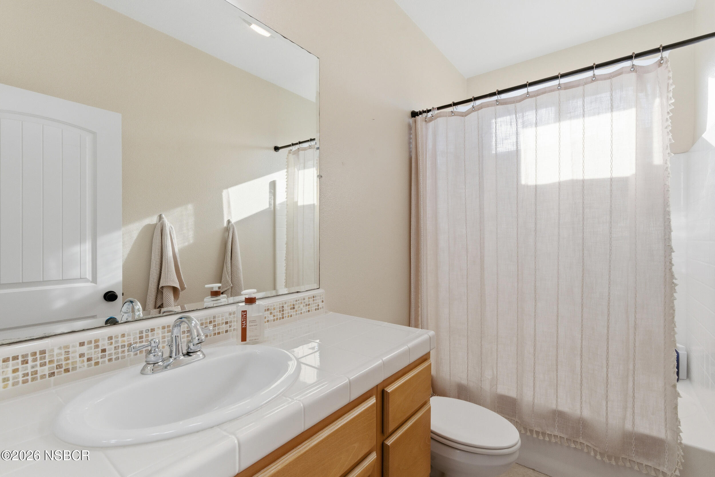 3725 Jupiter Avenue Lompoc, CA 93436 - Photo 35 of 57 3725 jupiter ave-35