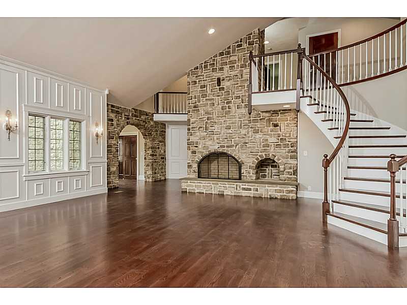 29 Water Valley Road Scituate, RI 02831 - Photo 14 of 25 Den/Family/Great Room.