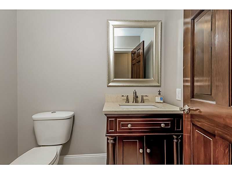 29 Water Valley Road Scituate, RI 02831 - Photo 20 of 25 Bathroom.