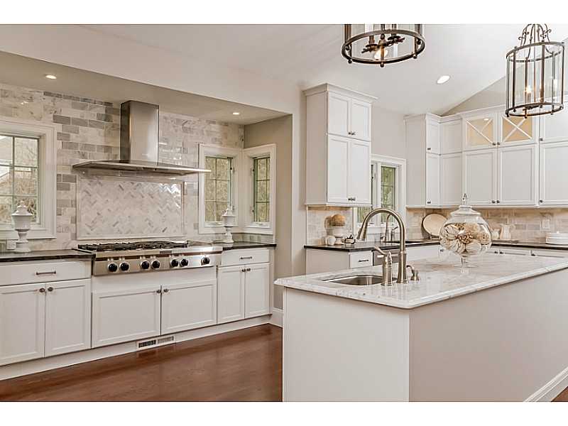 29 Water Valley Road Scituate, RI 02831 - Photo 8 of 25 Kitchen.