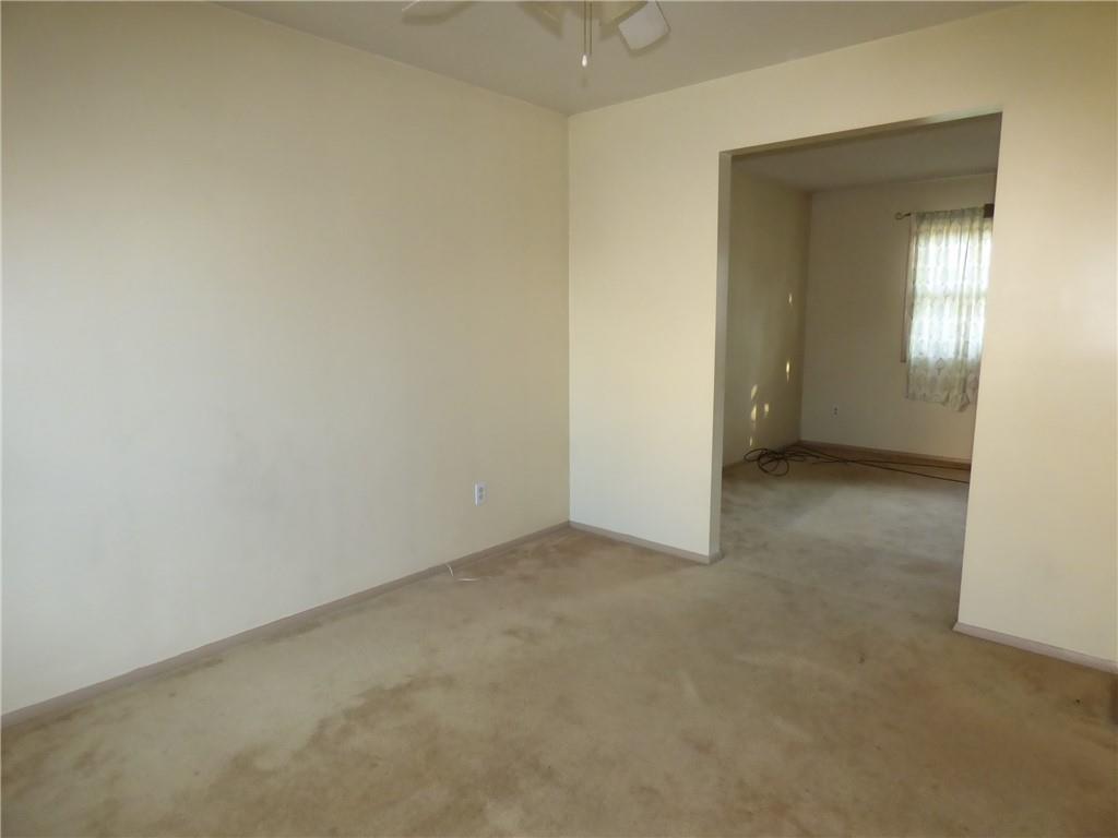 527 Ridge Avenue Springdale, PA 15144 - Photo 7 of 25 Gallery Image 7