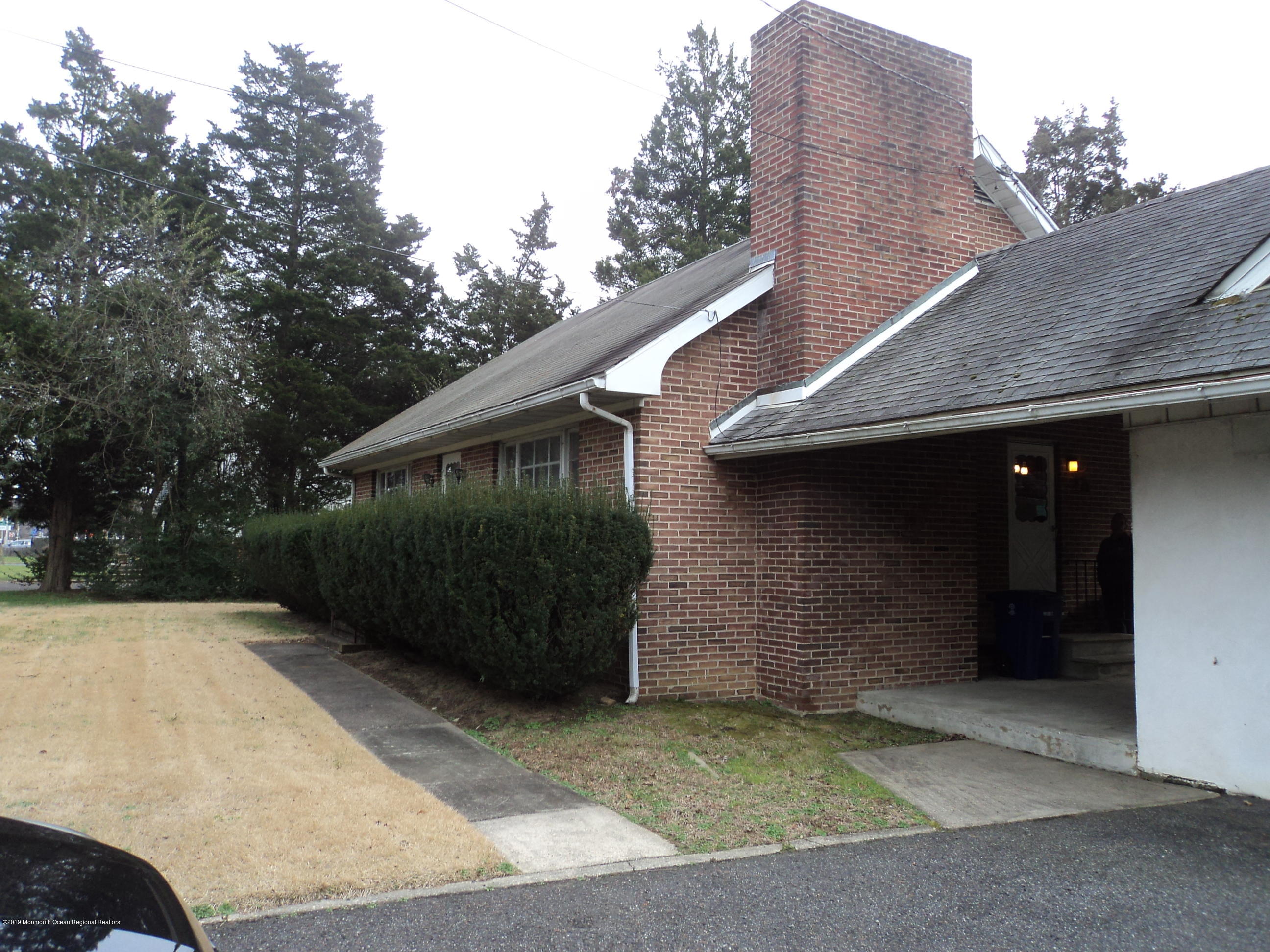 11 Sunset Road Burlington, NJ 08016 - Photo 1 of 20 DSC06389