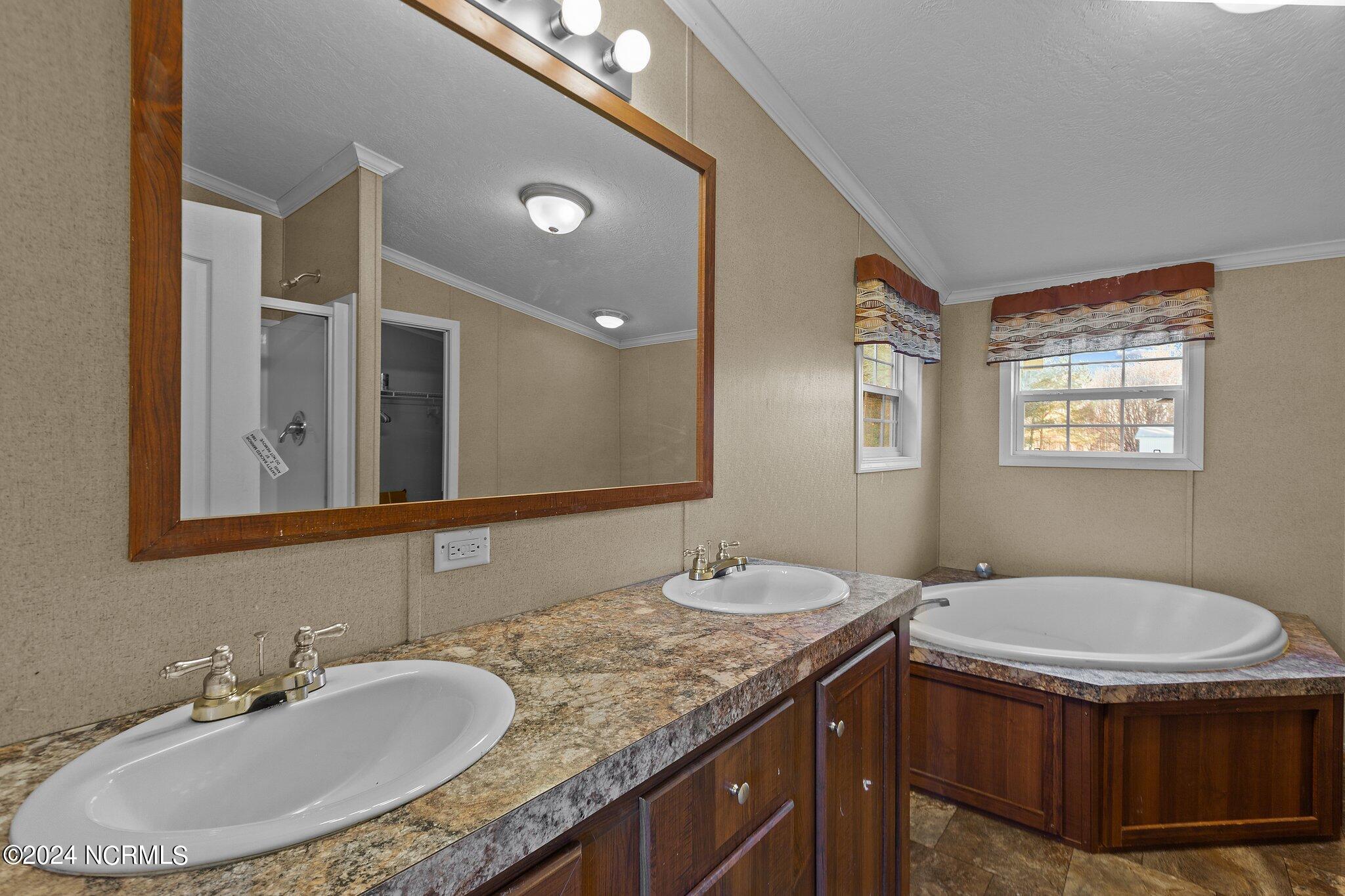 965 Parris Road Stantonsburg, NC 27883 - Photo 16 of 36 14-web-or-mls-_S0A9691
