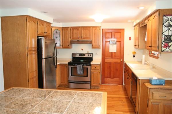 2 Samoset Road Peabody, MA 01960 - Photo 3 of 14 Gallery Image 3
