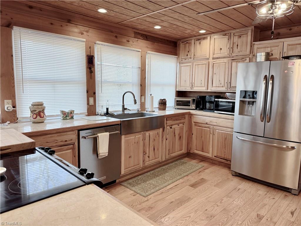 4681 Rockford Road Dobson, NC 27017 - Photo 14 of 47