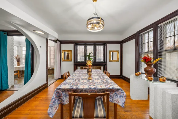 $250,000 | 561 East Grand Boulevard, Detroit, MI 48207