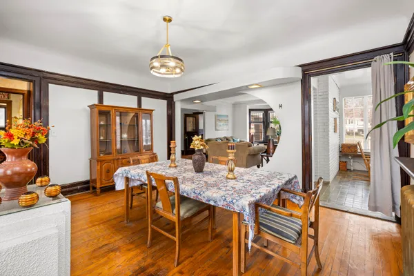 $250,000 | 561 East Grand Boulevard, Detroit, MI 48207